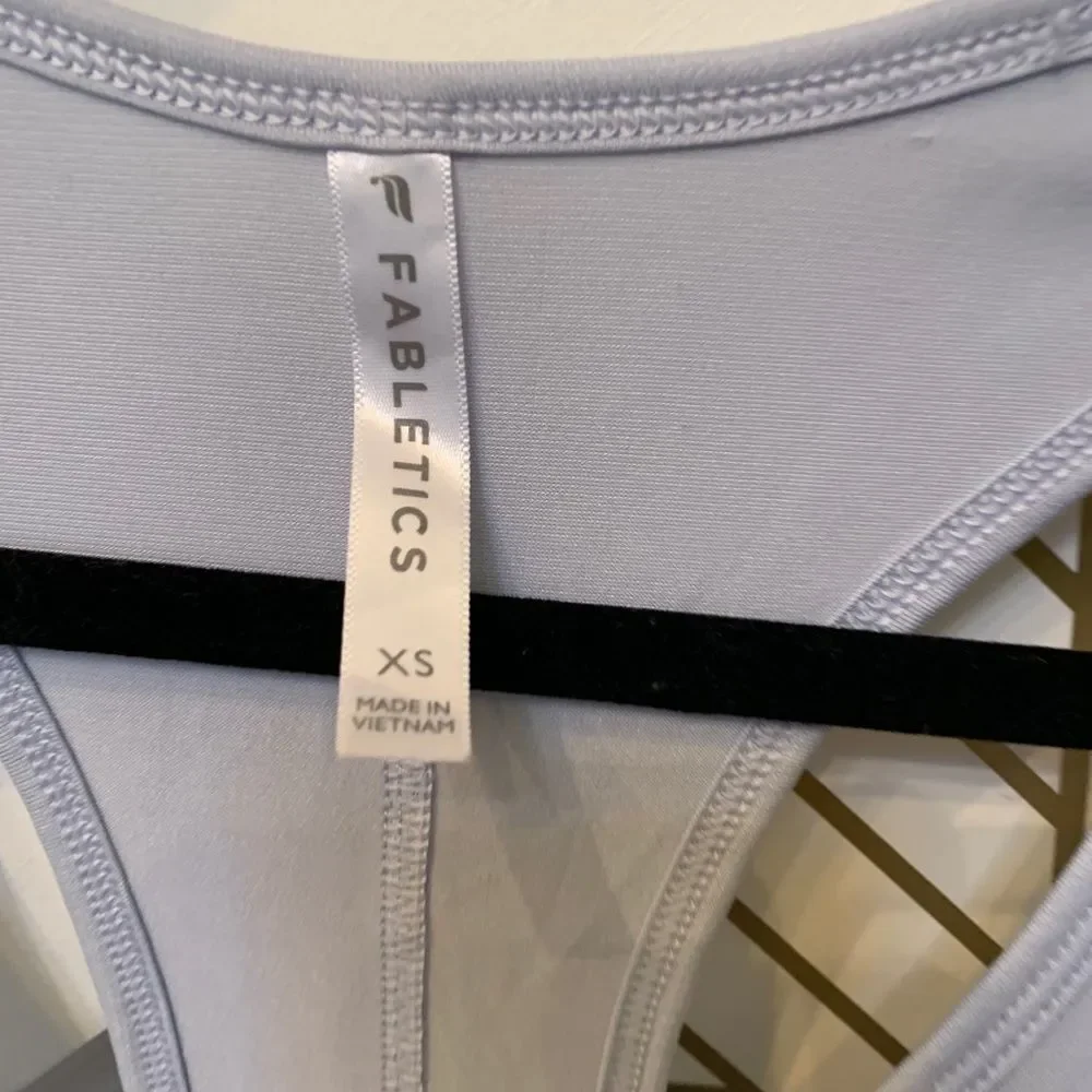 Fabletics Tank - Picture 2 of 5